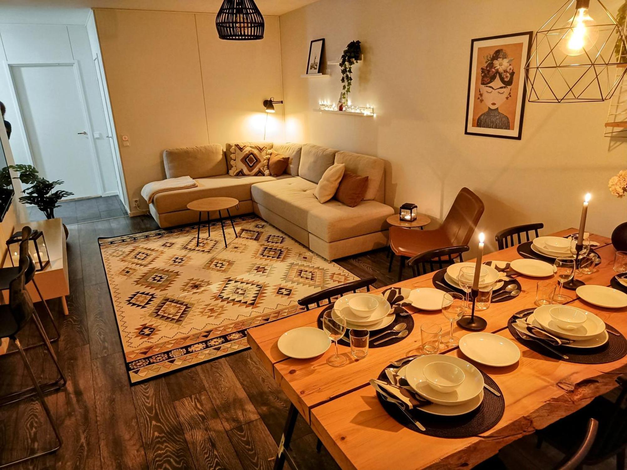 Big 88M2 Apartment In The Center Рованиеми Экстерьер фото